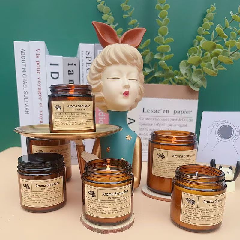 Lilin aromaterapi yang romantik dan tahan lama untuk kegunaan di rumah