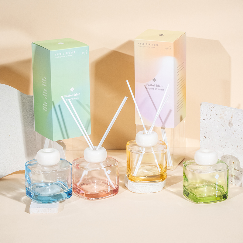 Botol minyak wangi kaca jernih persegi reed diffuser-aroma diffuser kilang