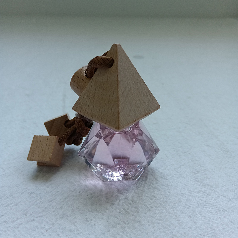 Penyegar Udara Gantung Kereta berbentuk Berlian Segitiga/Penyesap Udara Kereta/Penyegar Udara Kereta Aromatik/Pewangi Kereta Gantung